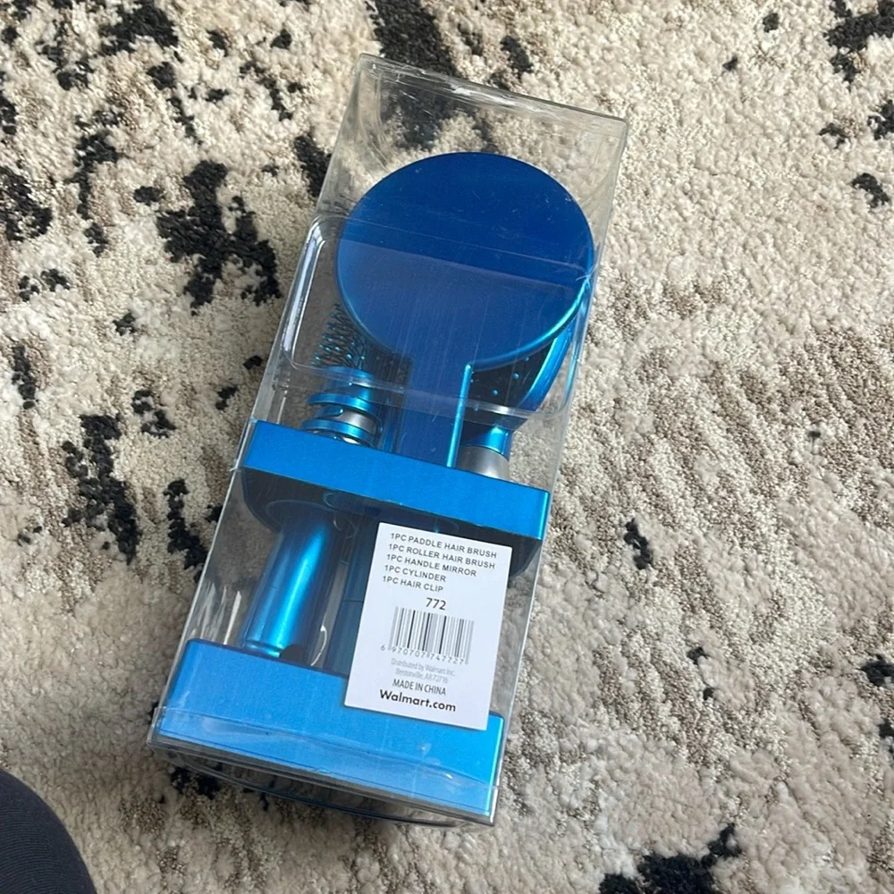 Blue Hair Brush Set